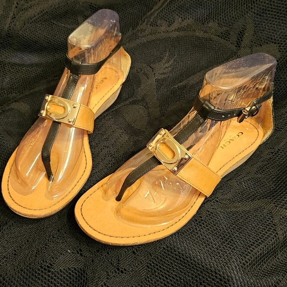 COACH SANDALS - Picture 11 of 16